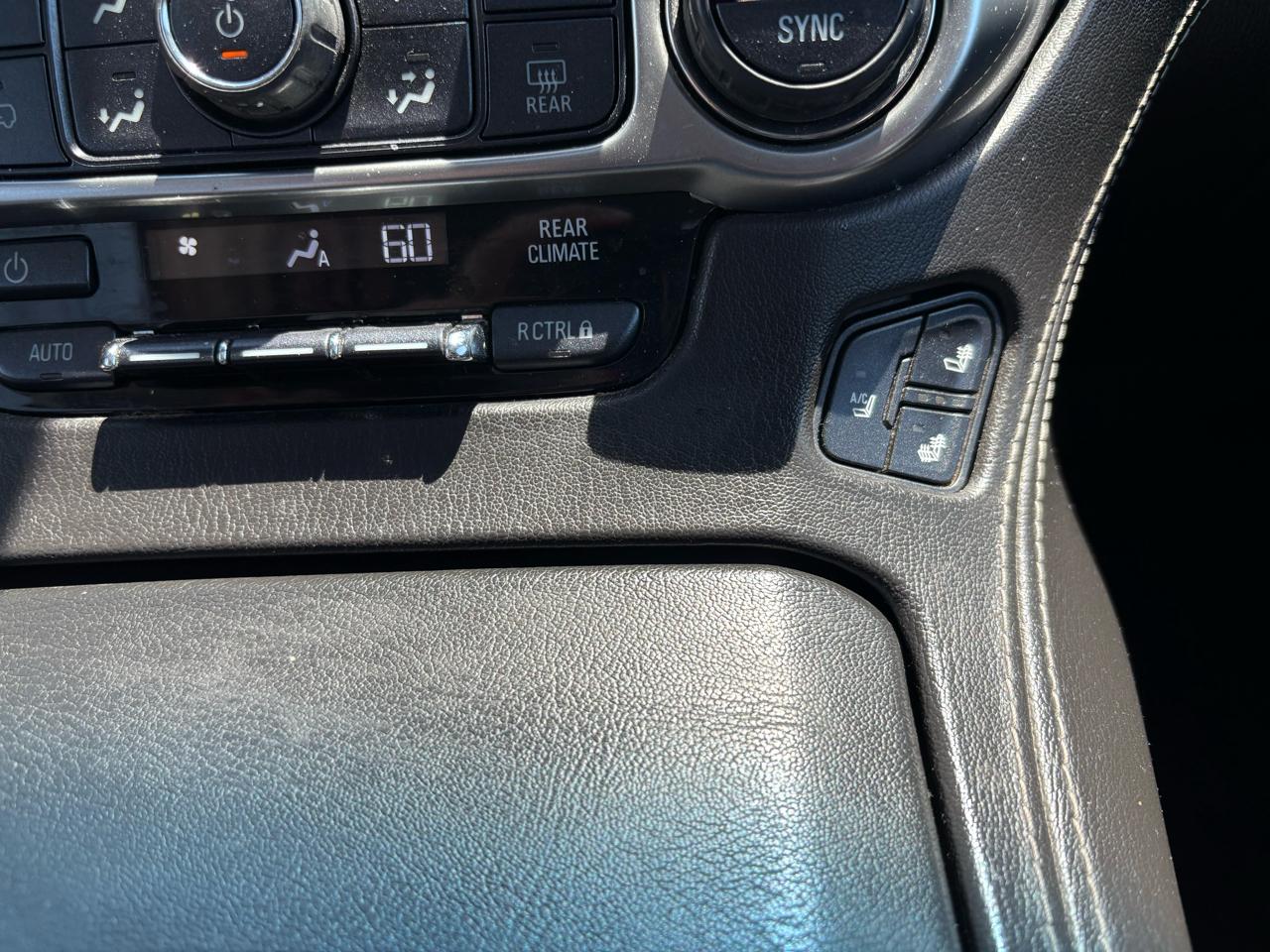 Chevrolet Suburban LTZ 4WD 2016