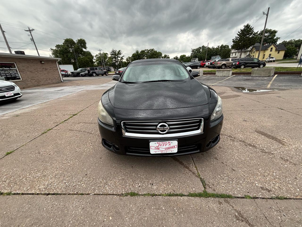 Nissan Maxima SV 2014
