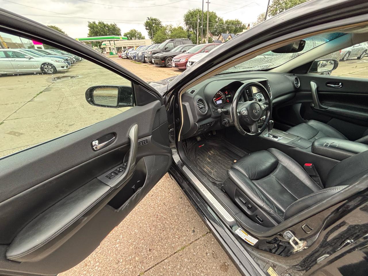 Nissan Maxima SV 2014