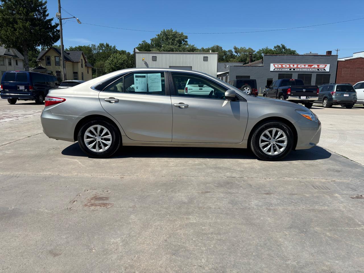 Toyota Camry LE 2016