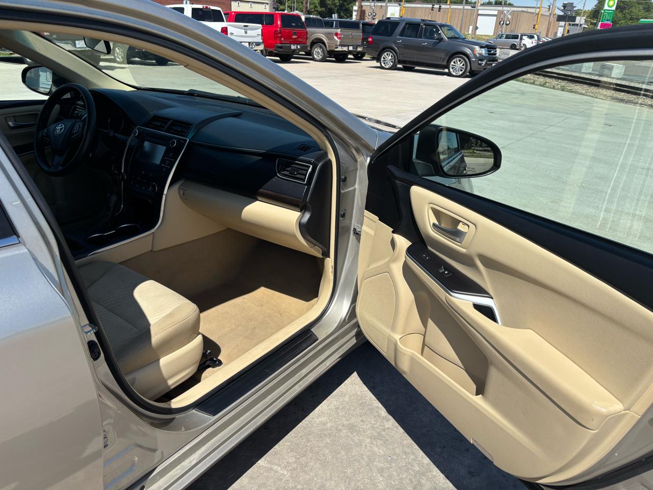 Toyota Camry LE 2016