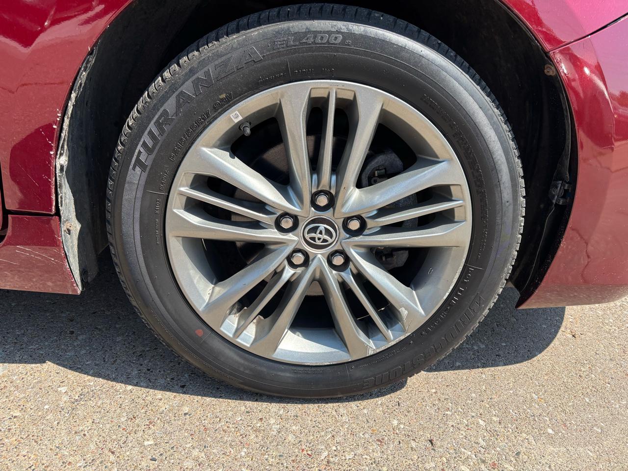 Toyota Camry SE 2016