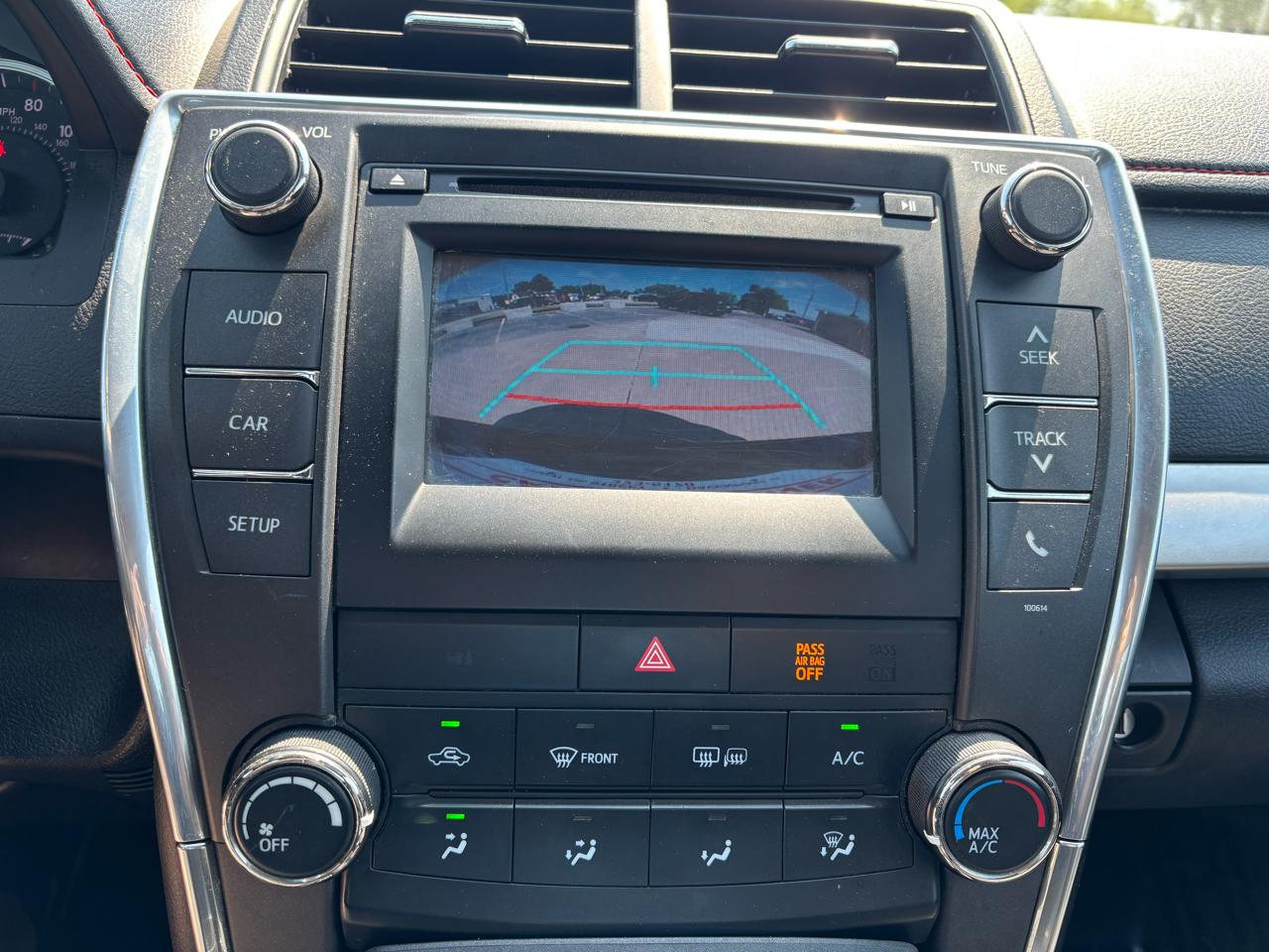 Toyota Camry SE 2016