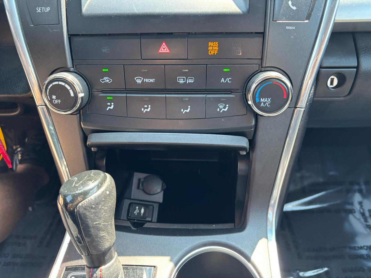 Toyota Camry SE 2016