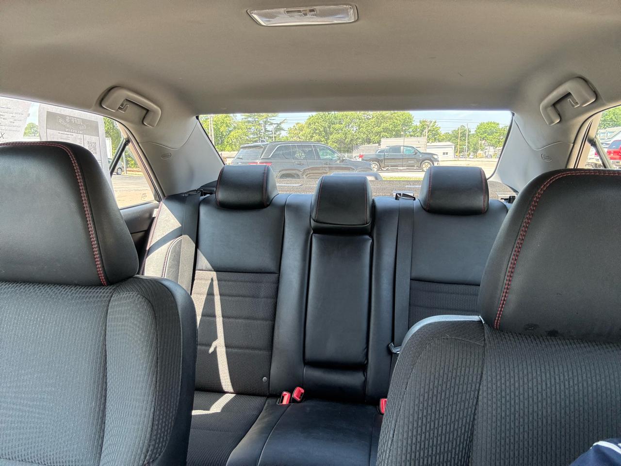 Toyota Camry SE 2016