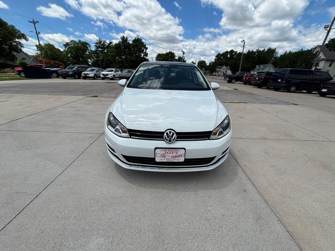 Volkswagen Golf TSI SEL 6A 2017