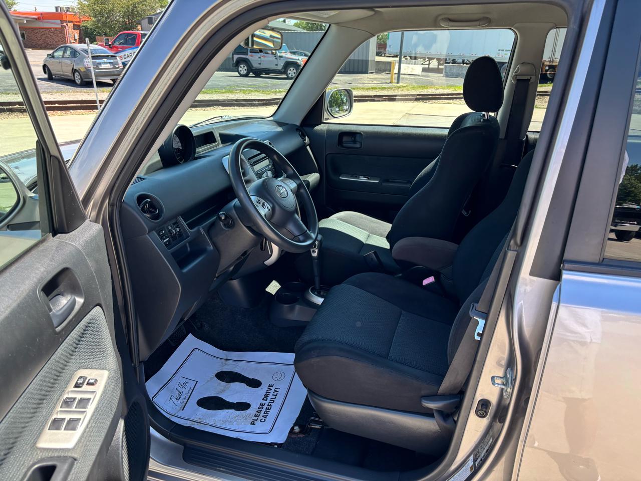 Scion xB Wagon 2006