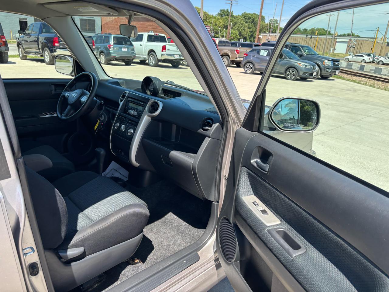 Scion xB Wagon 2006