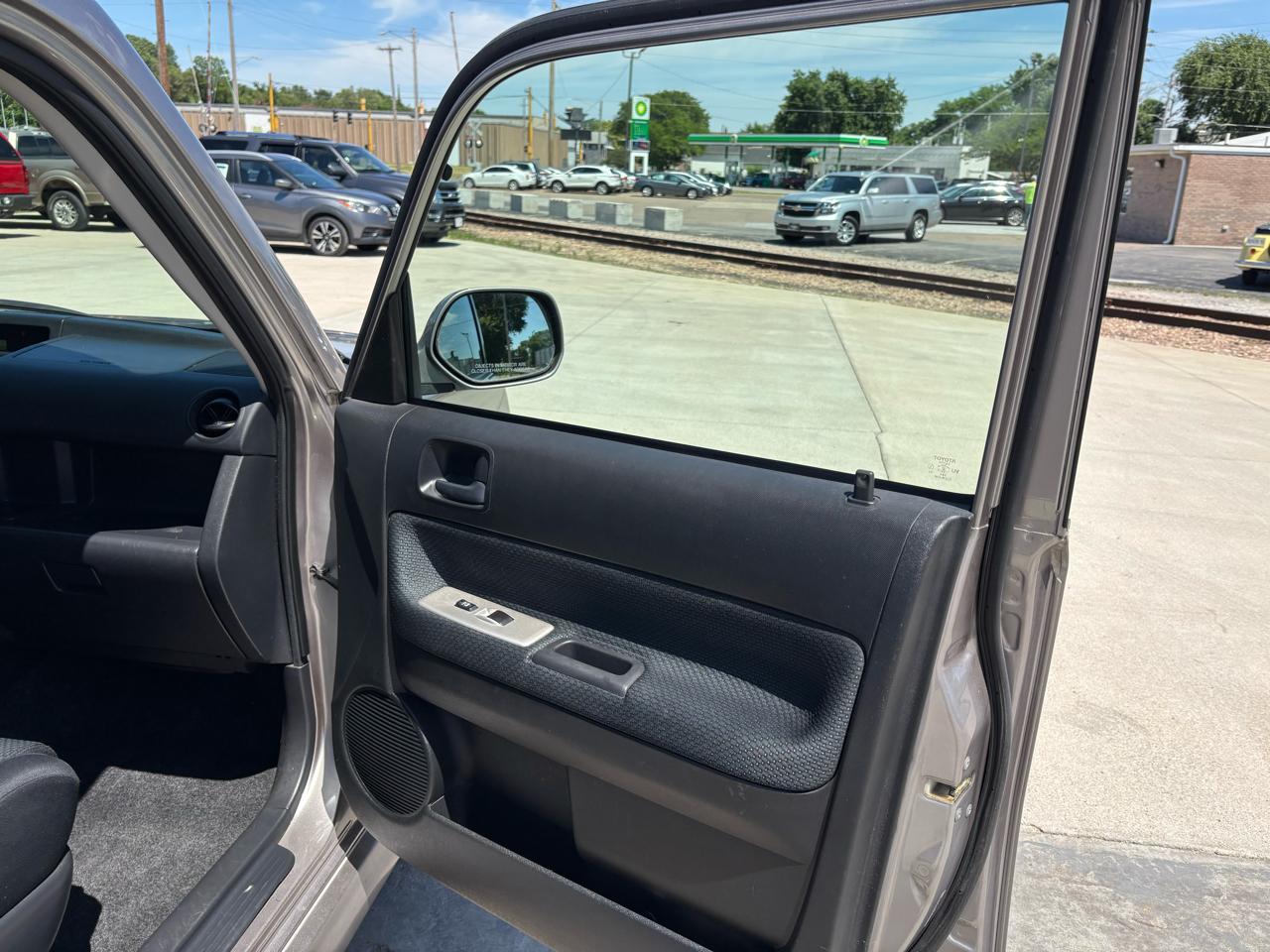 Scion xB Wagon 2006