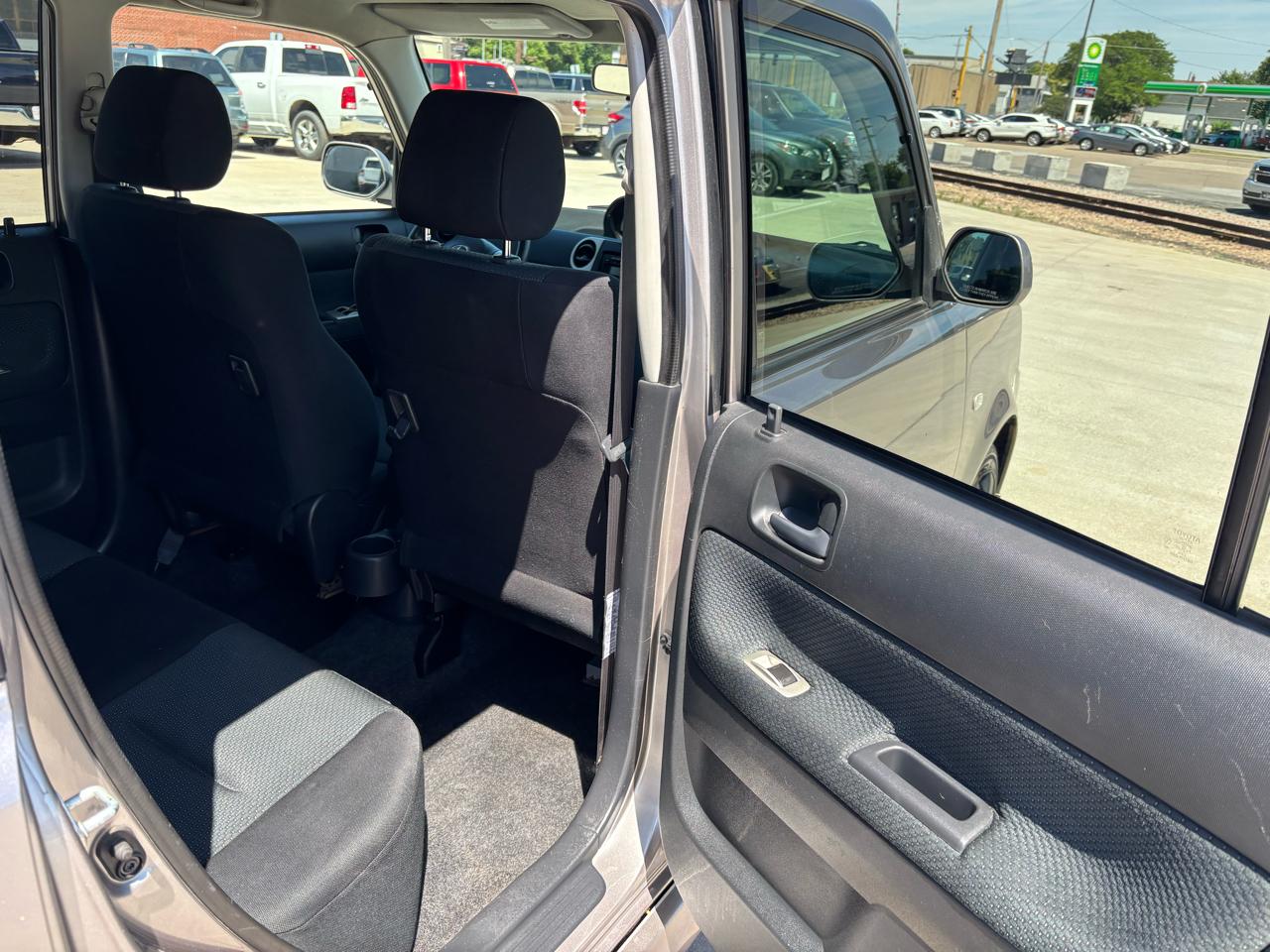 Scion xB Wagon 2006