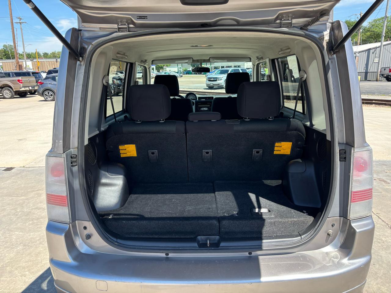 Scion xB Wagon 2006