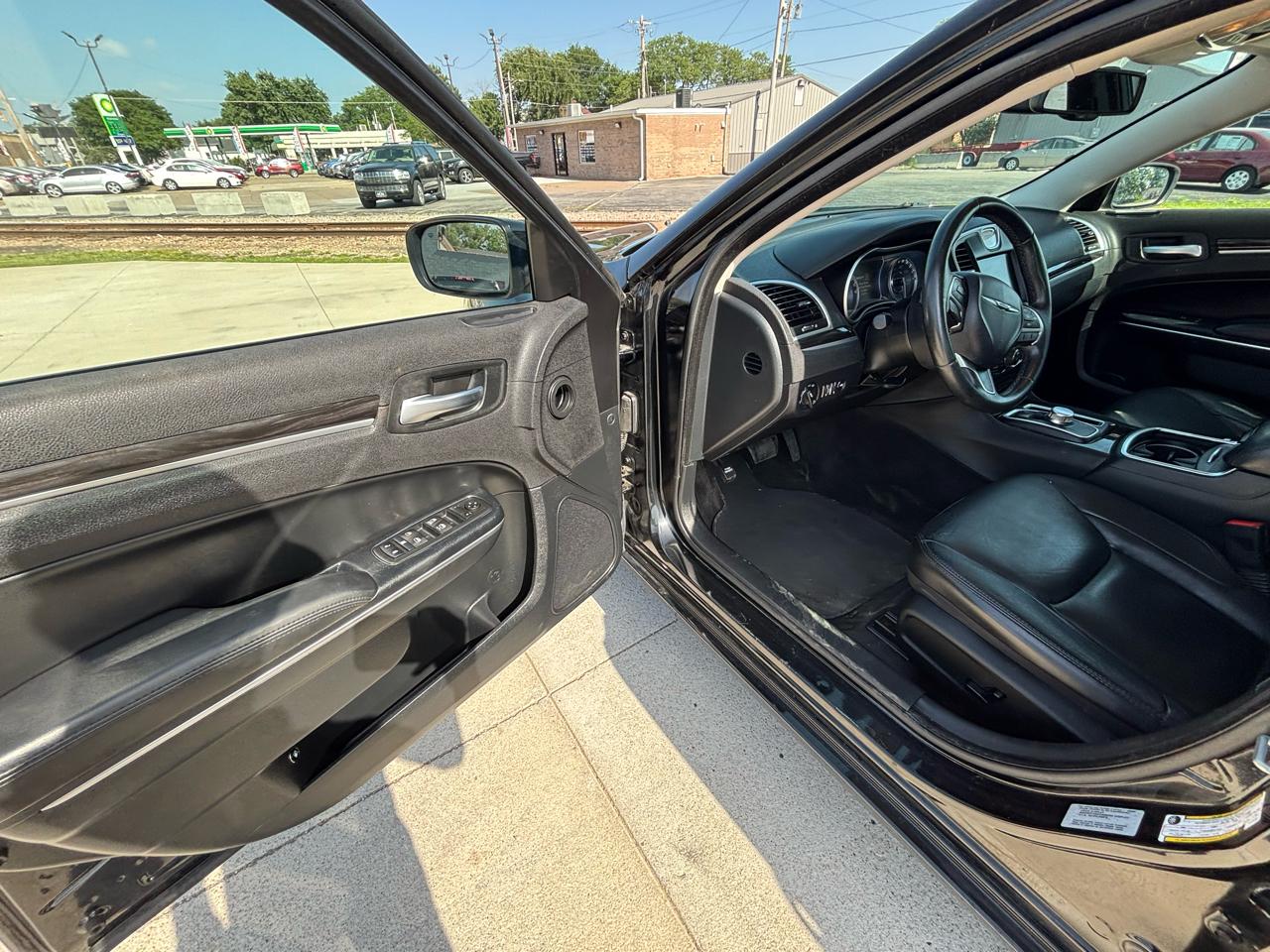 Chrysler 300 Limited AWD 2015