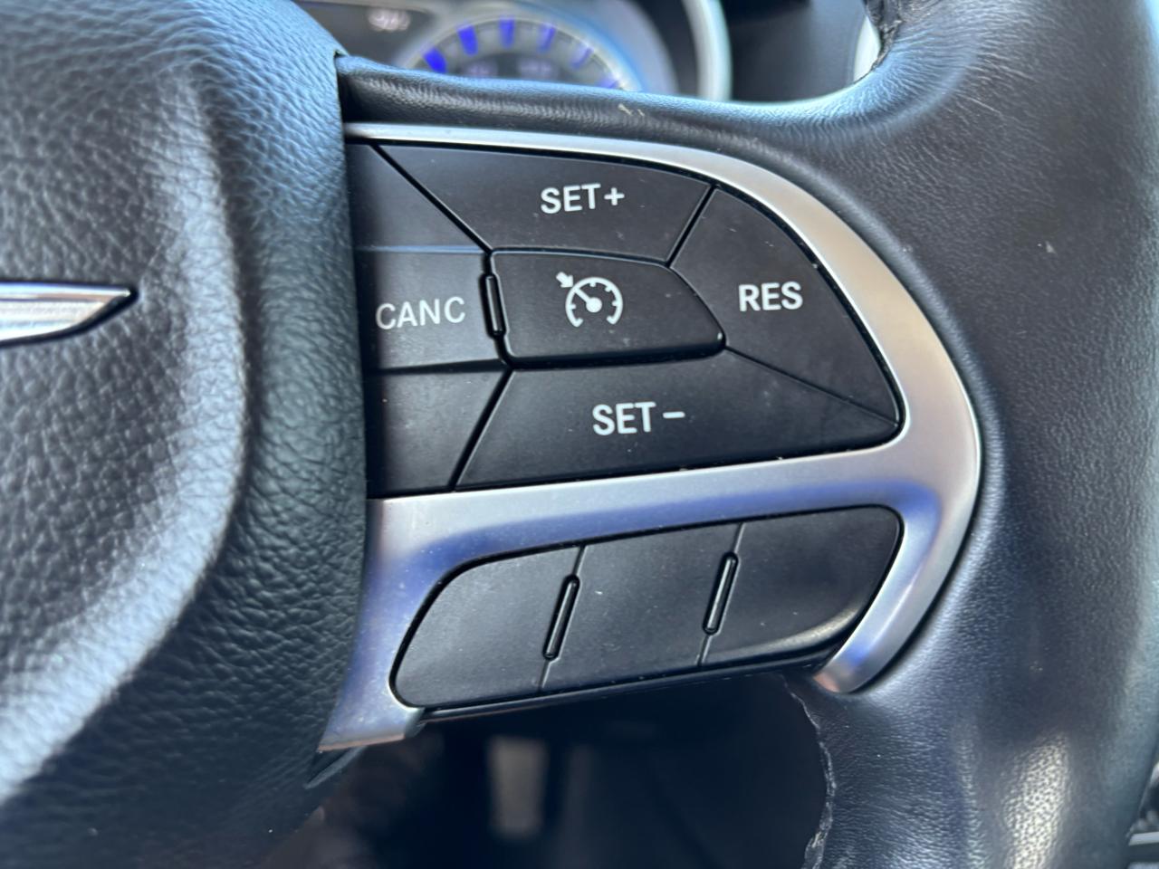 Chrysler 300 Limited AWD 2015