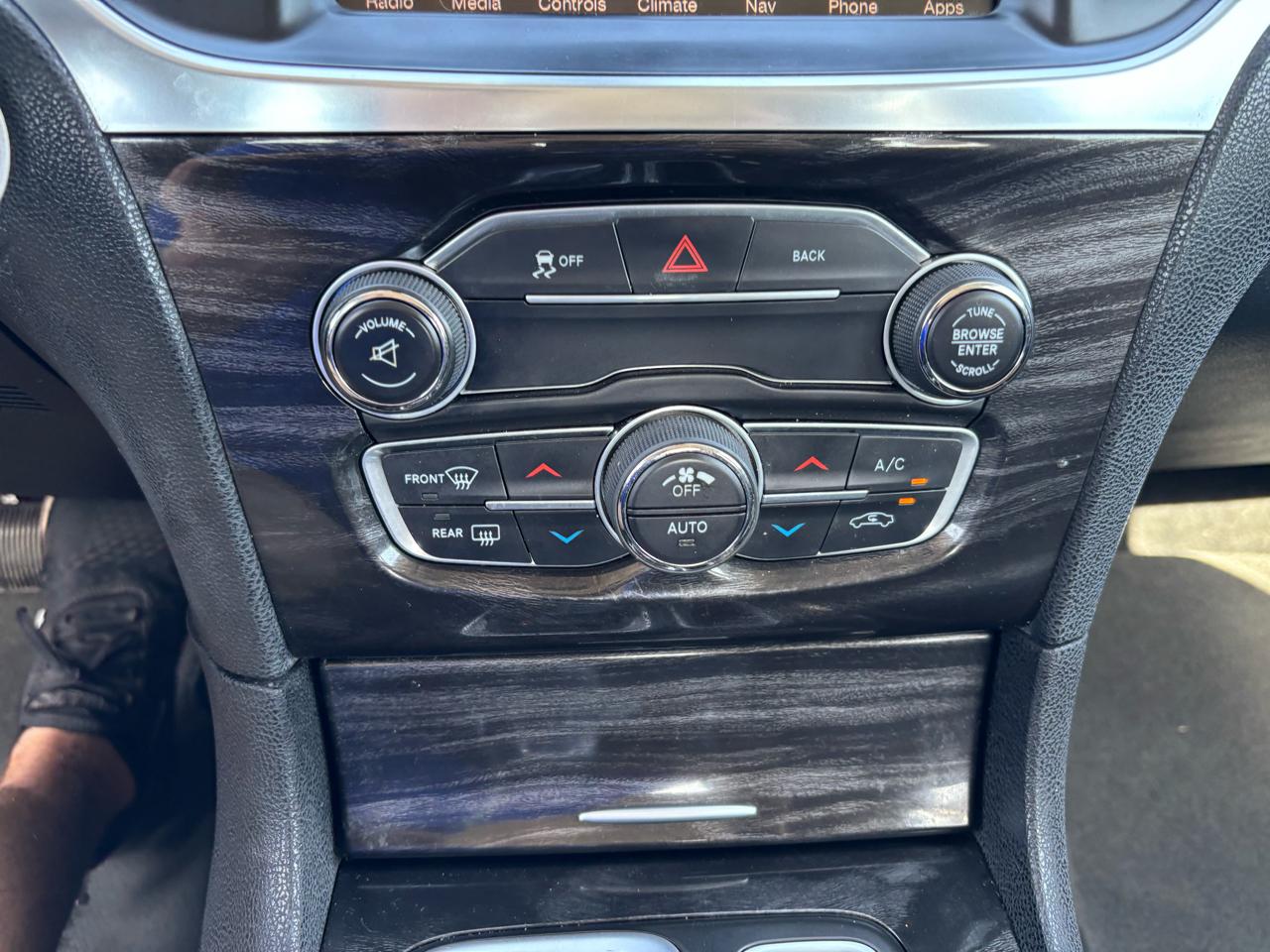 Chrysler 300 Limited AWD 2015