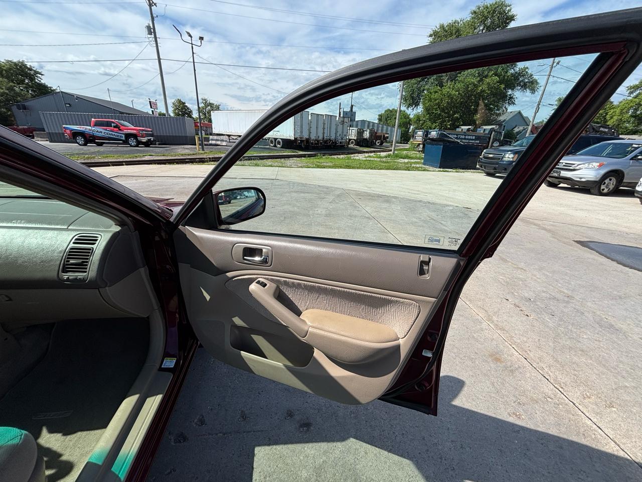 Honda Civic EX sedan 2002