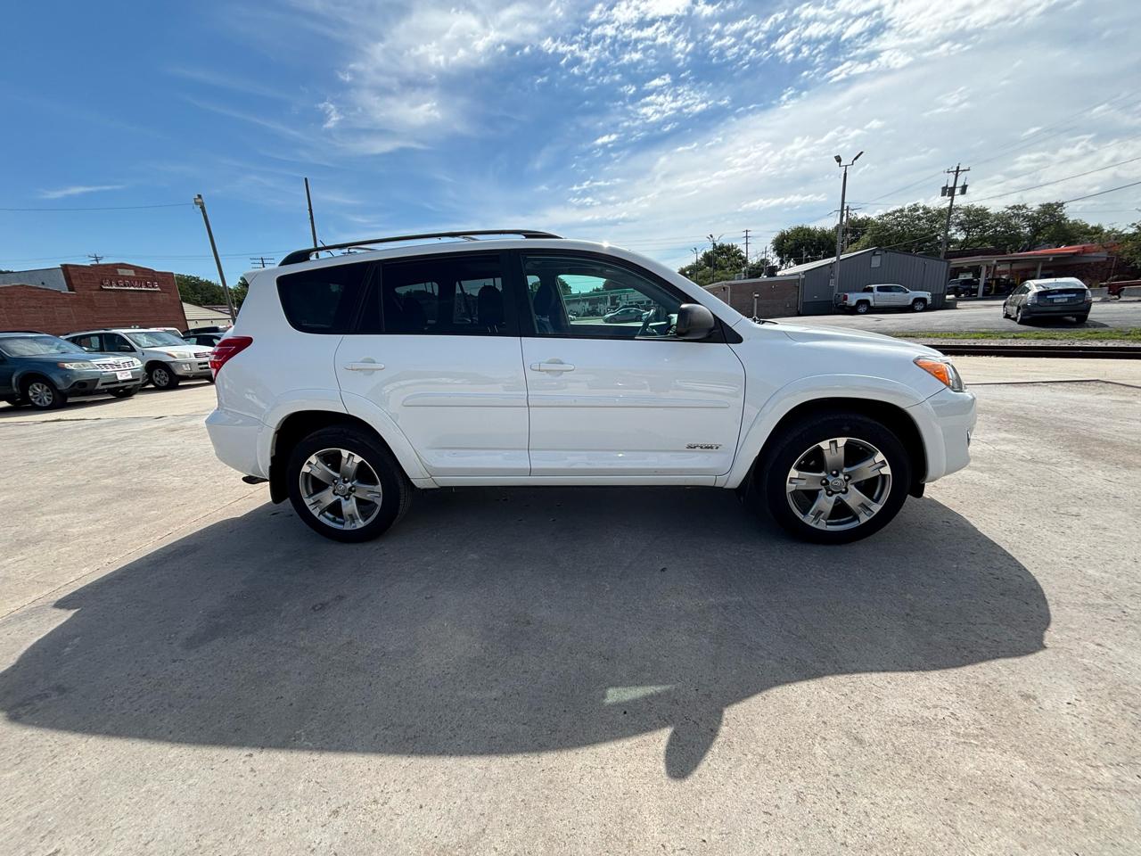 Toyota RAV4 Sport I4 4WD 2012