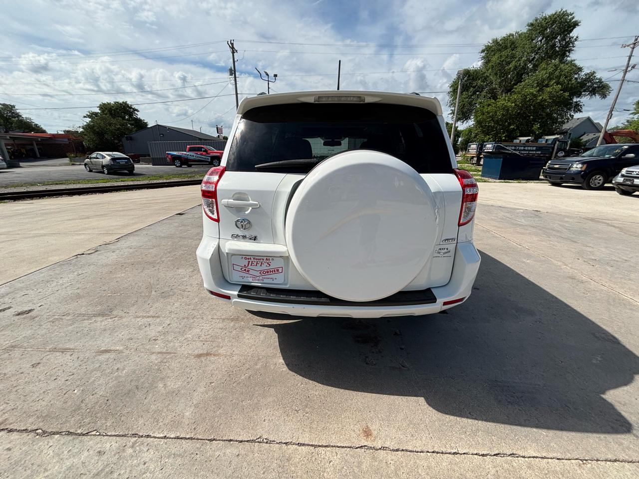 Toyota RAV4 Sport I4 4WD 2012