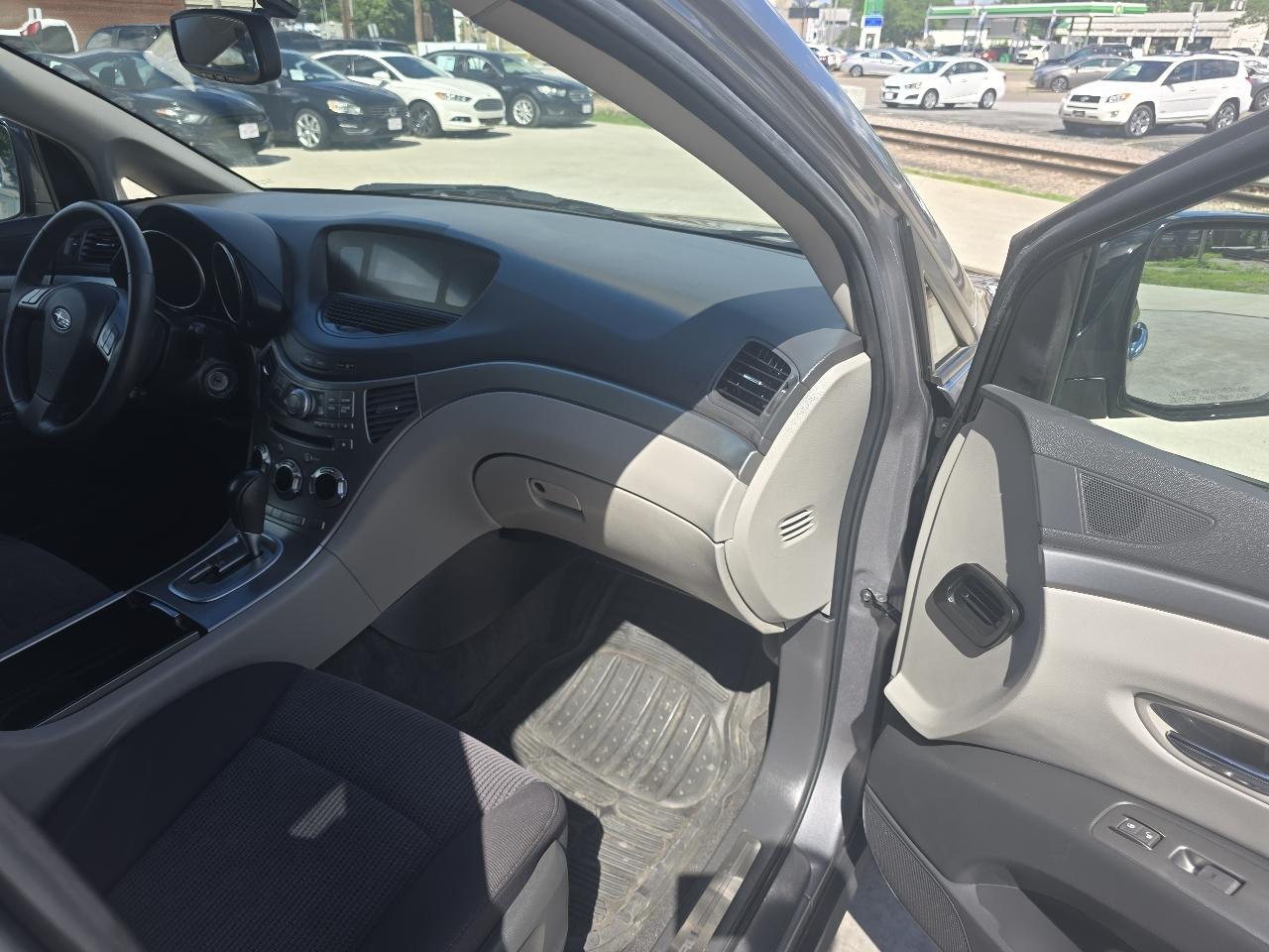 Subaru Tribeca 5-Passenger 2008