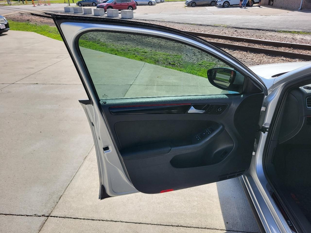 Volkswagen Jetta GLI SEL 6A 2015