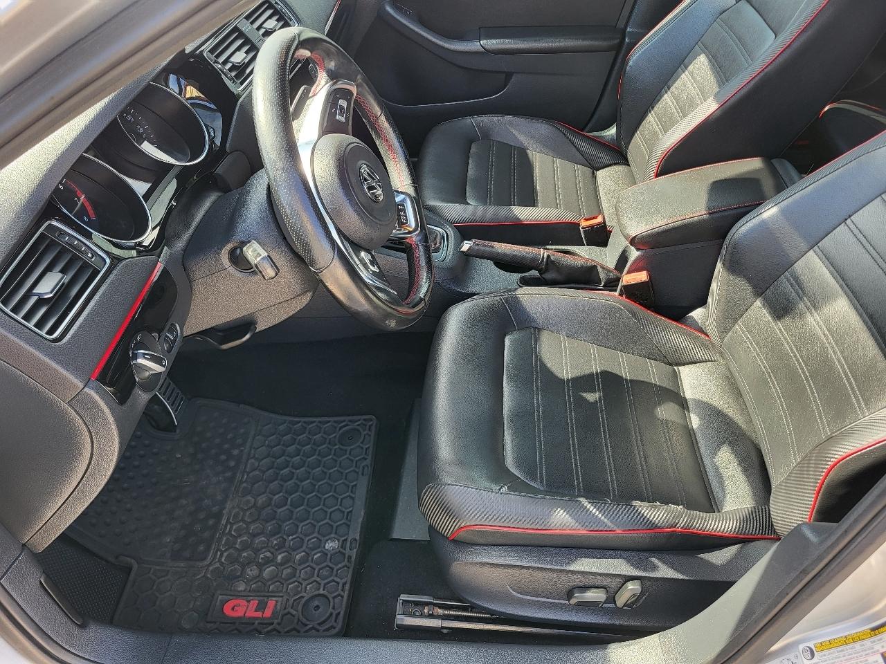 Volkswagen Jetta GLI SEL 6A 2015