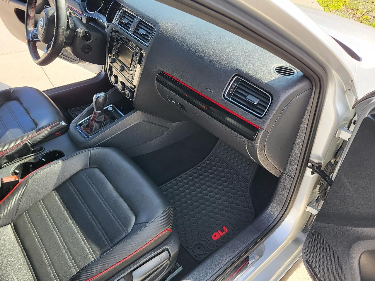 Volkswagen Jetta GLI SEL 6A 2015