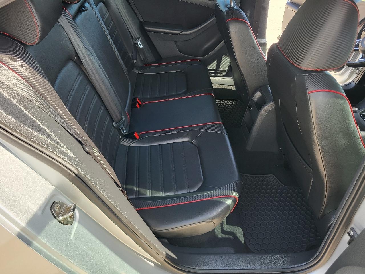 Volkswagen Jetta GLI SEL 6A 2015