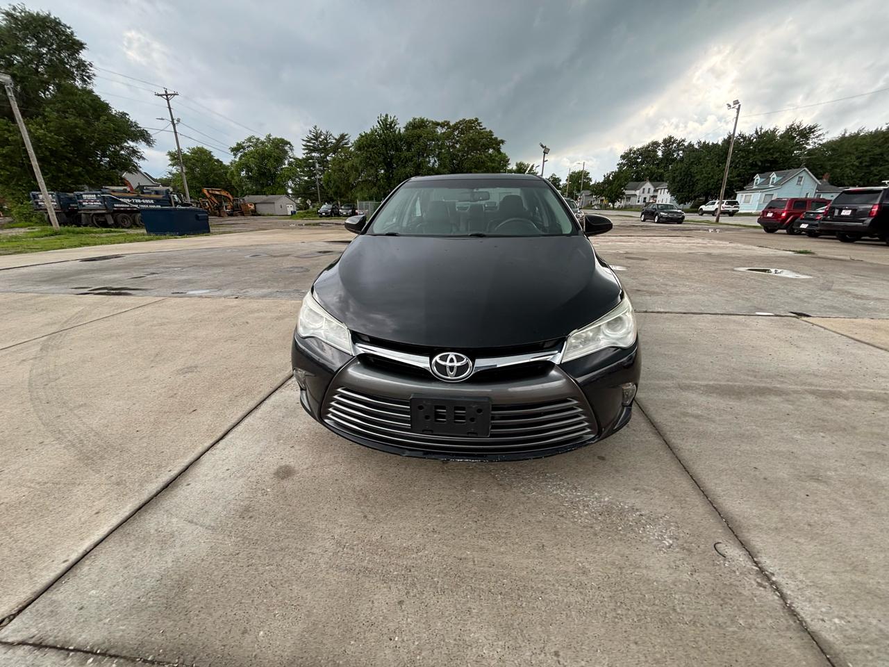 Toyota Camry XLE 2017