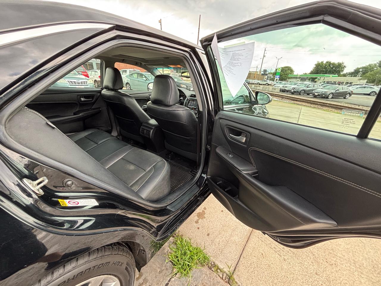 Toyota Camry XLE 2017