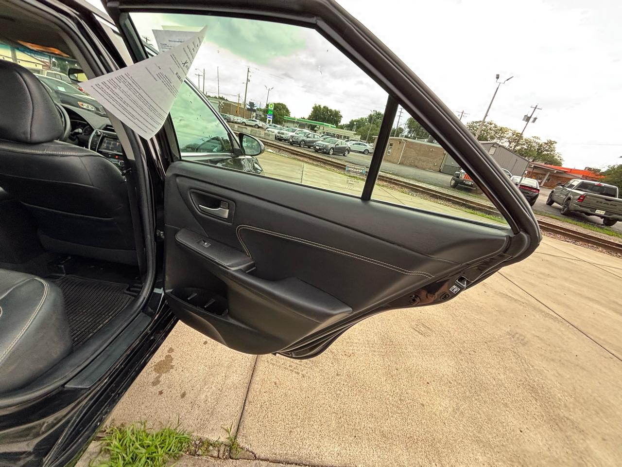 Toyota Camry XLE 2017