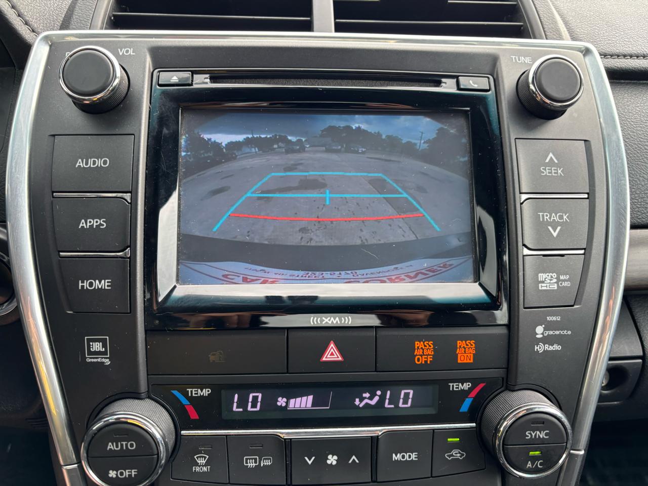 Toyota Camry XLE 2017