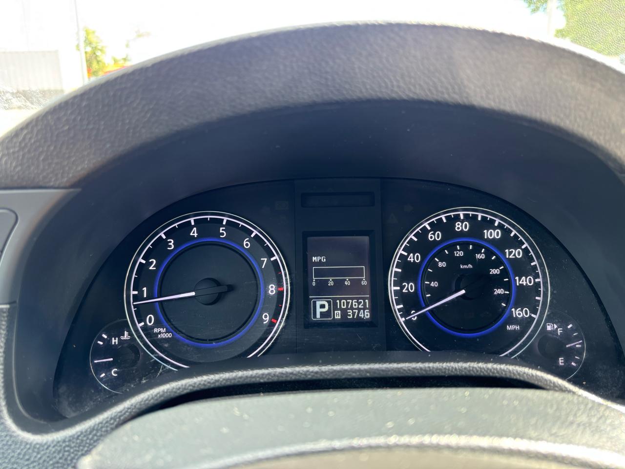 Infiniti G Sedan G25x AWD 2011
