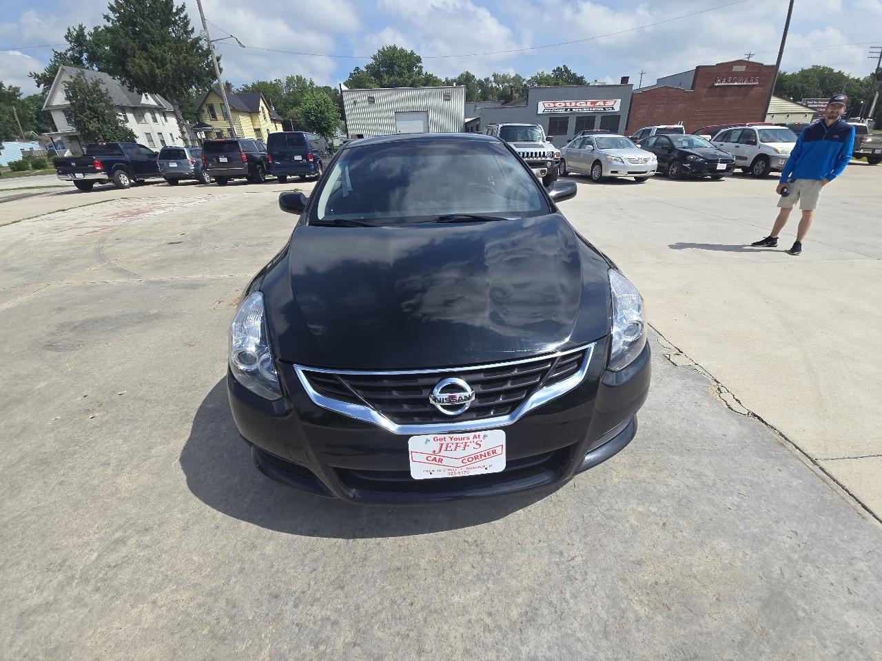 Nissan Altima 2.5 S CVT Coupe 2013