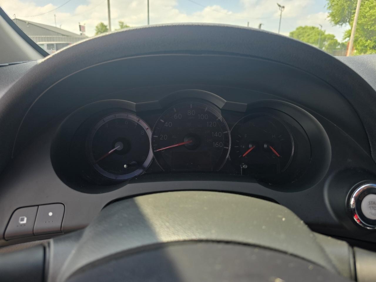 Nissan Altima 2.5 S CVT Coupe 2013