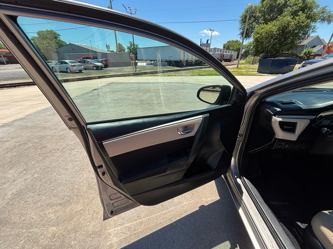Toyota Corolla ECO CVT 2014
