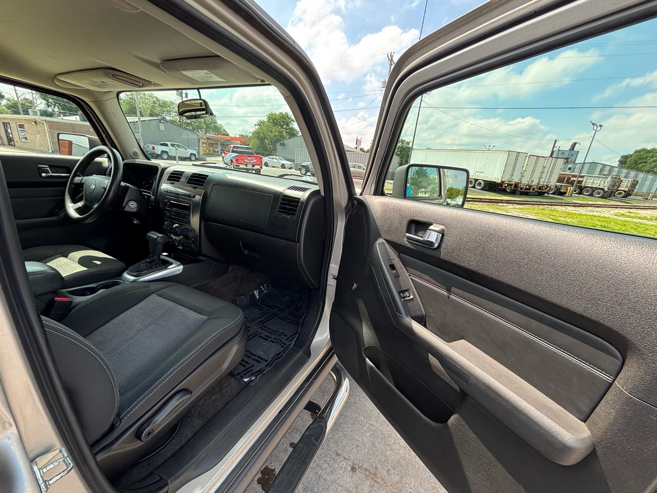 HUMMER H3 Base 2009