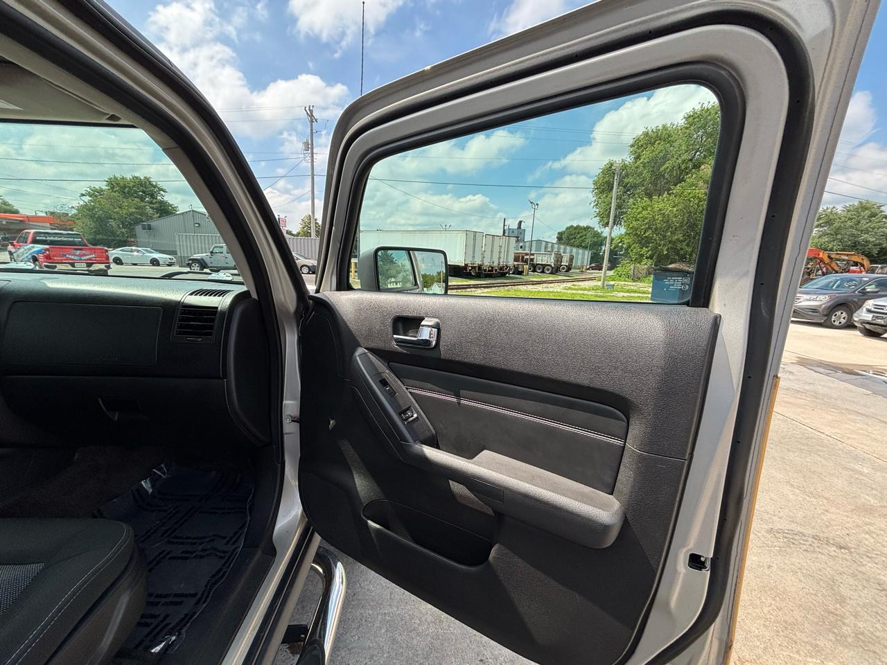 HUMMER H3 Base 2009