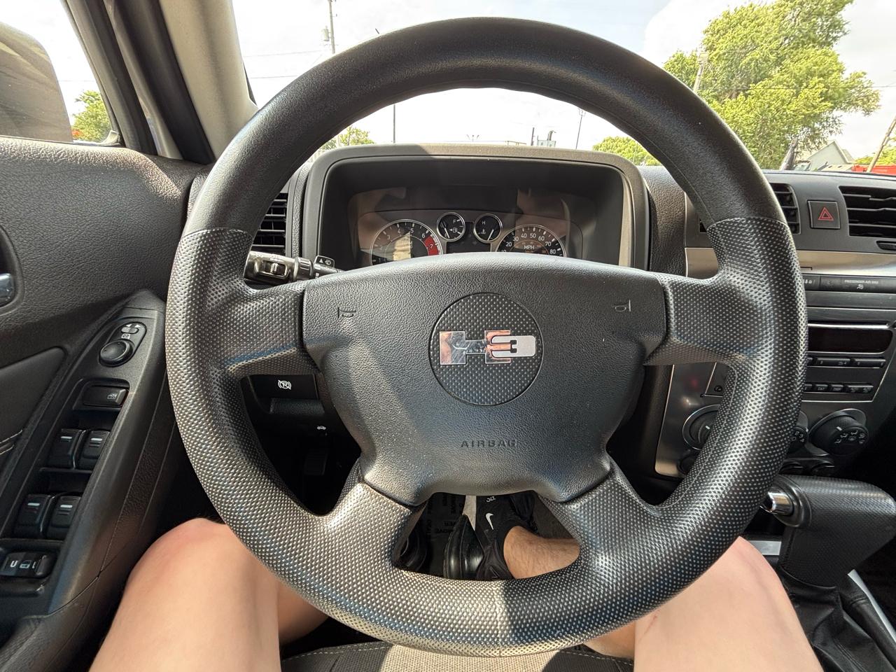HUMMER H3 Base 2009