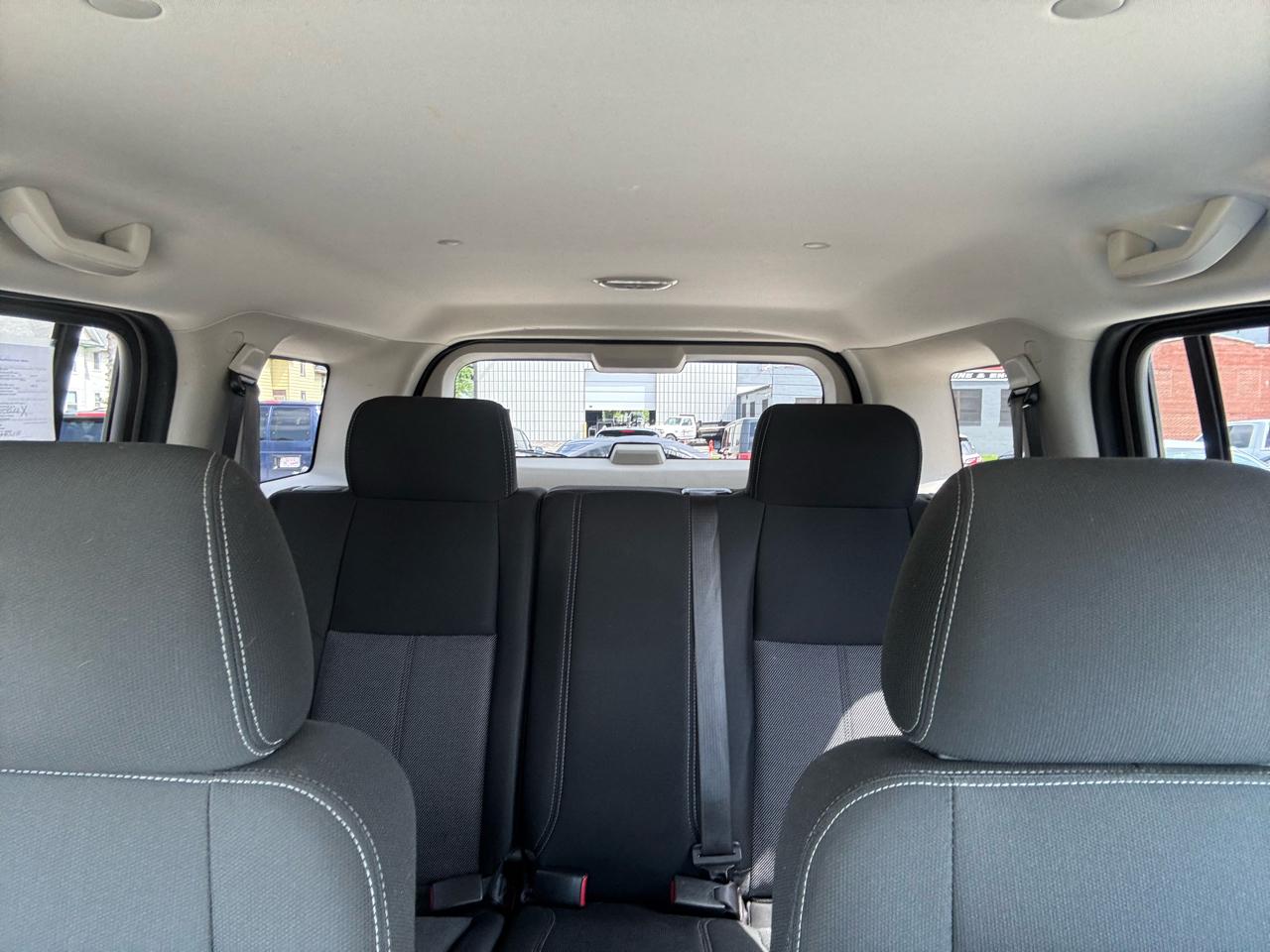 HUMMER H3 Base 2009