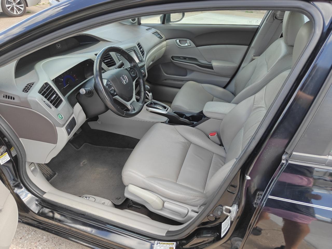 Honda Civic EX-L Sedan 5-Speed AT 2012