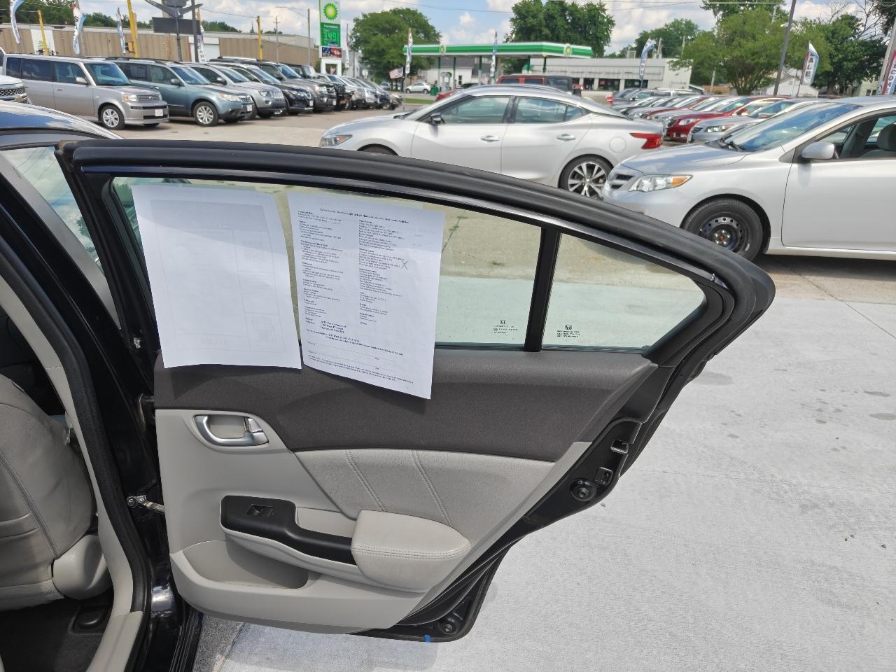 Honda Civic EX-L Sedan 5-Speed AT 2012