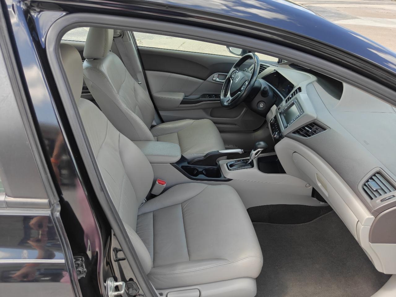 Honda Civic EX-L Sedan 5-Speed AT 2012