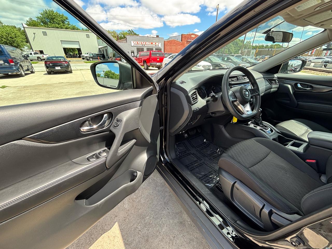 Nissan Rogue SL FWD 2017