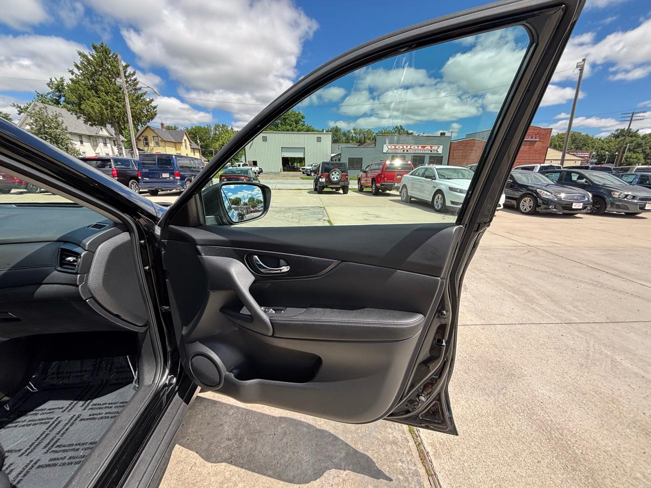 Nissan Rogue SL FWD 2017