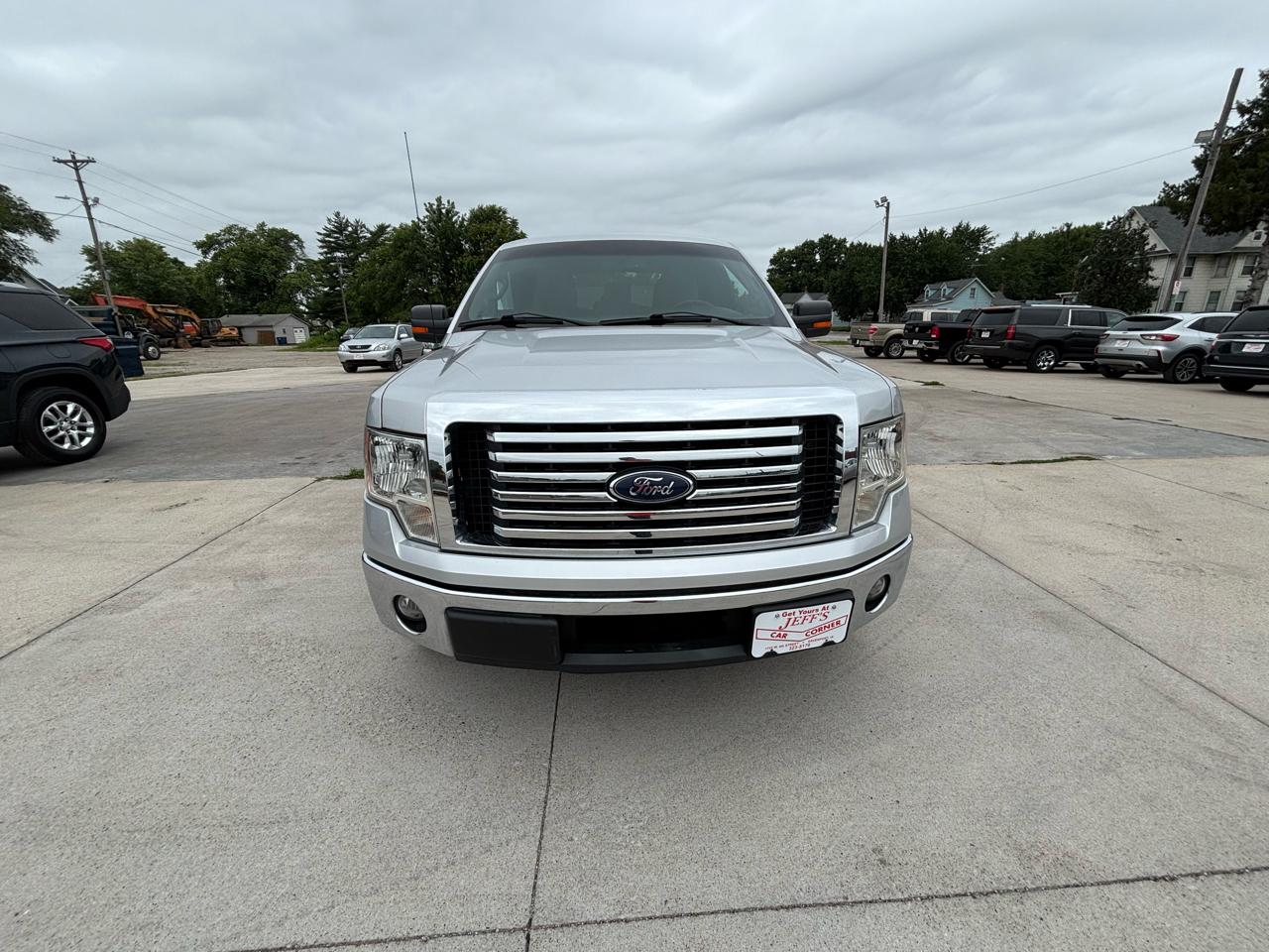 Ford F-150 XLT SuperCab 8-ft. Bed 2WD 2012