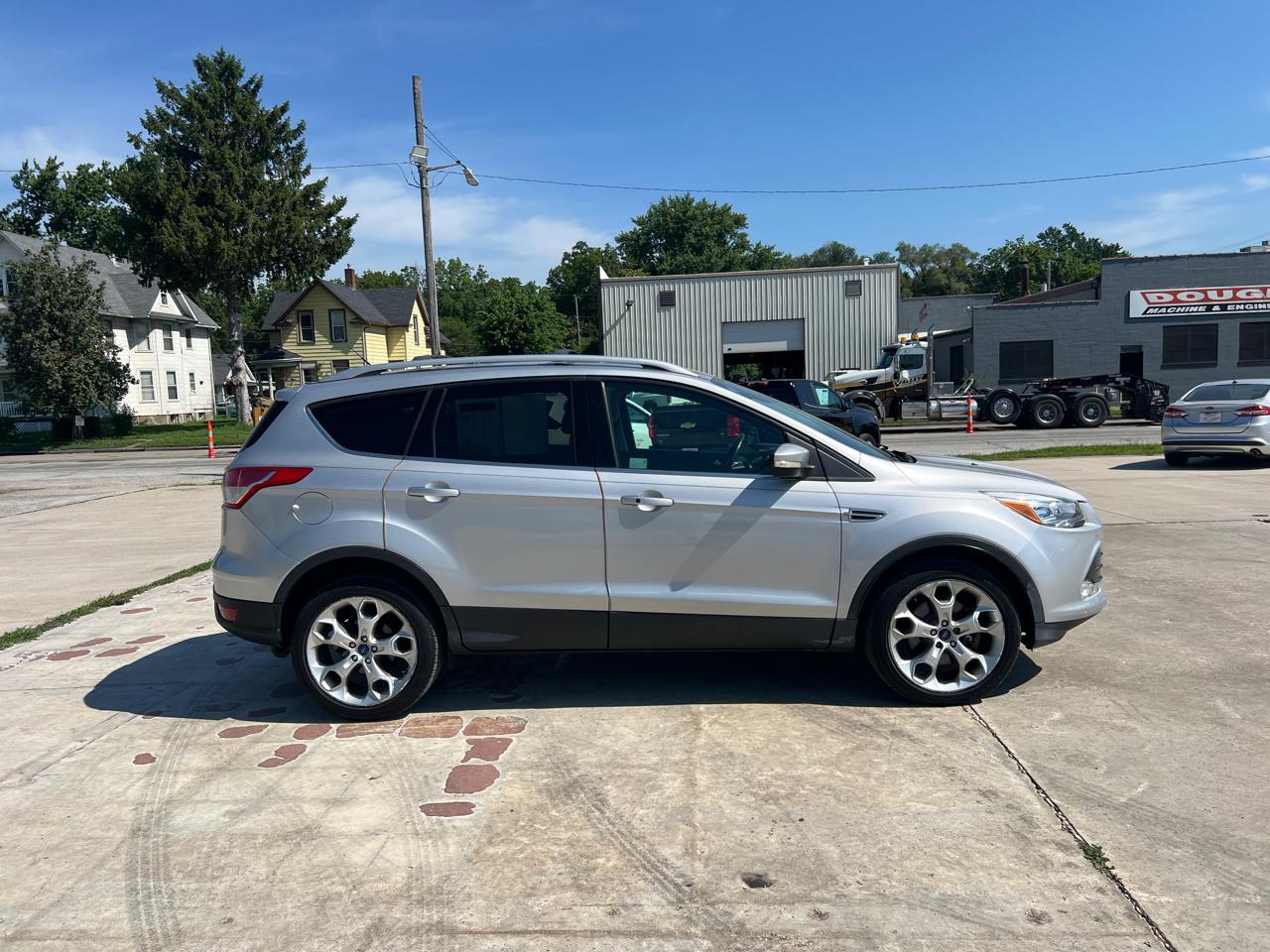 Ford Escape Titanium 4WD 2013