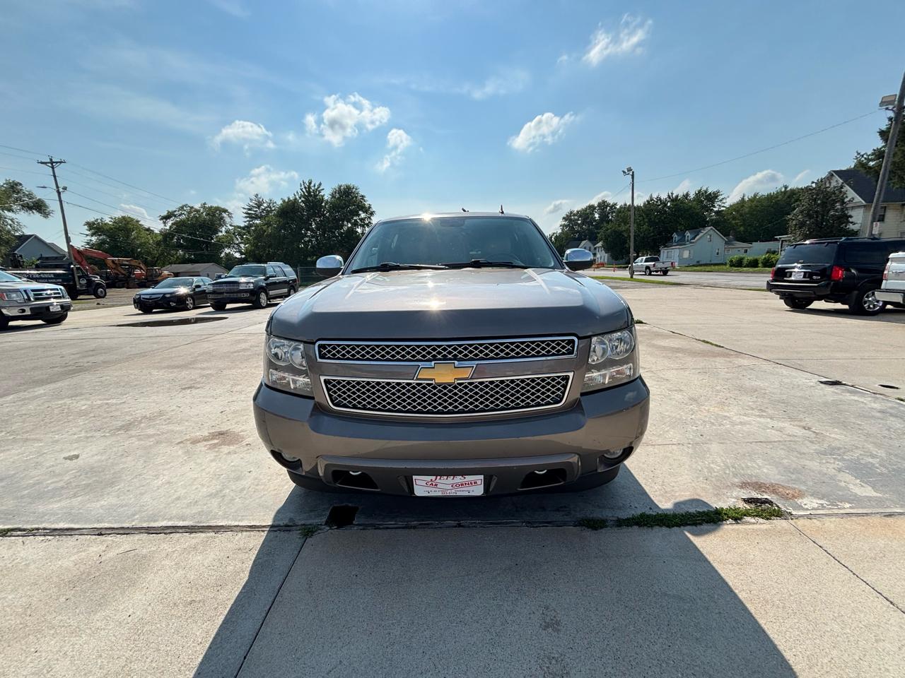 Chevrolet Suburban LTZ 1500 4WD 2013