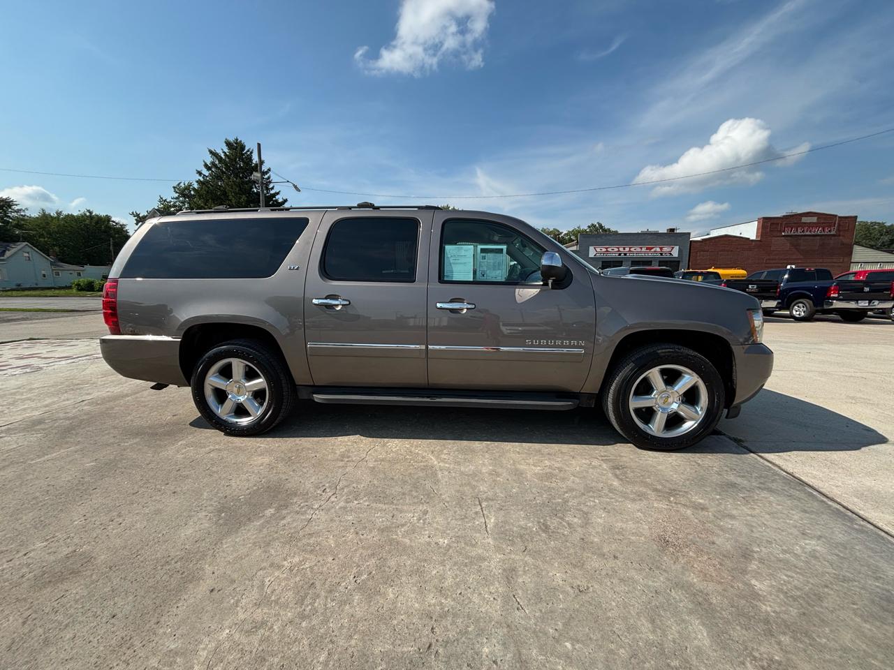 Chevrolet Suburban LTZ 1500 4WD 2013