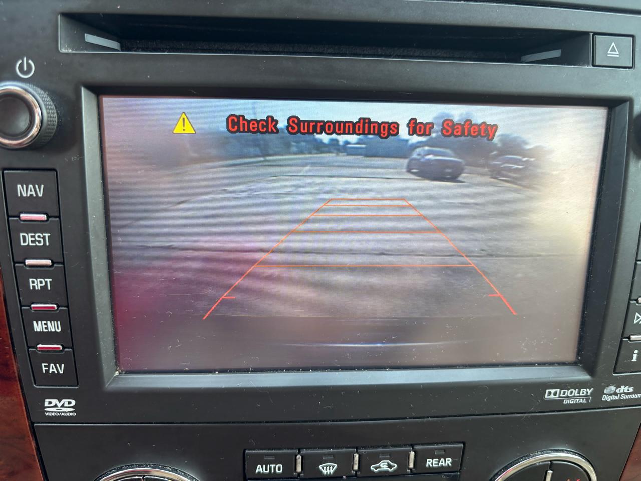Chevrolet Suburban LTZ 1500 4WD 2013
