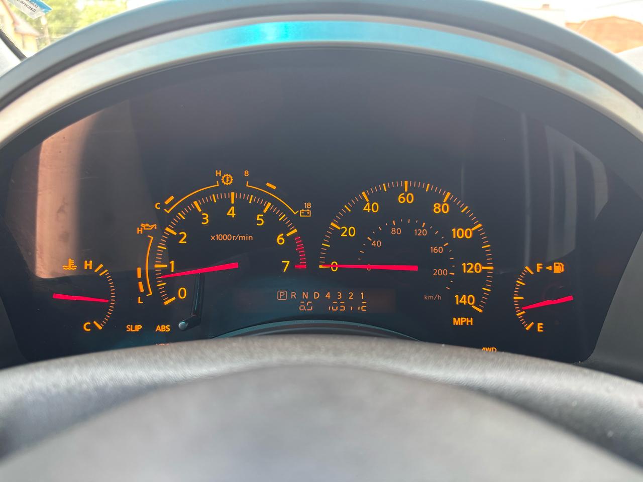 Infiniti QX56 AWD 2004