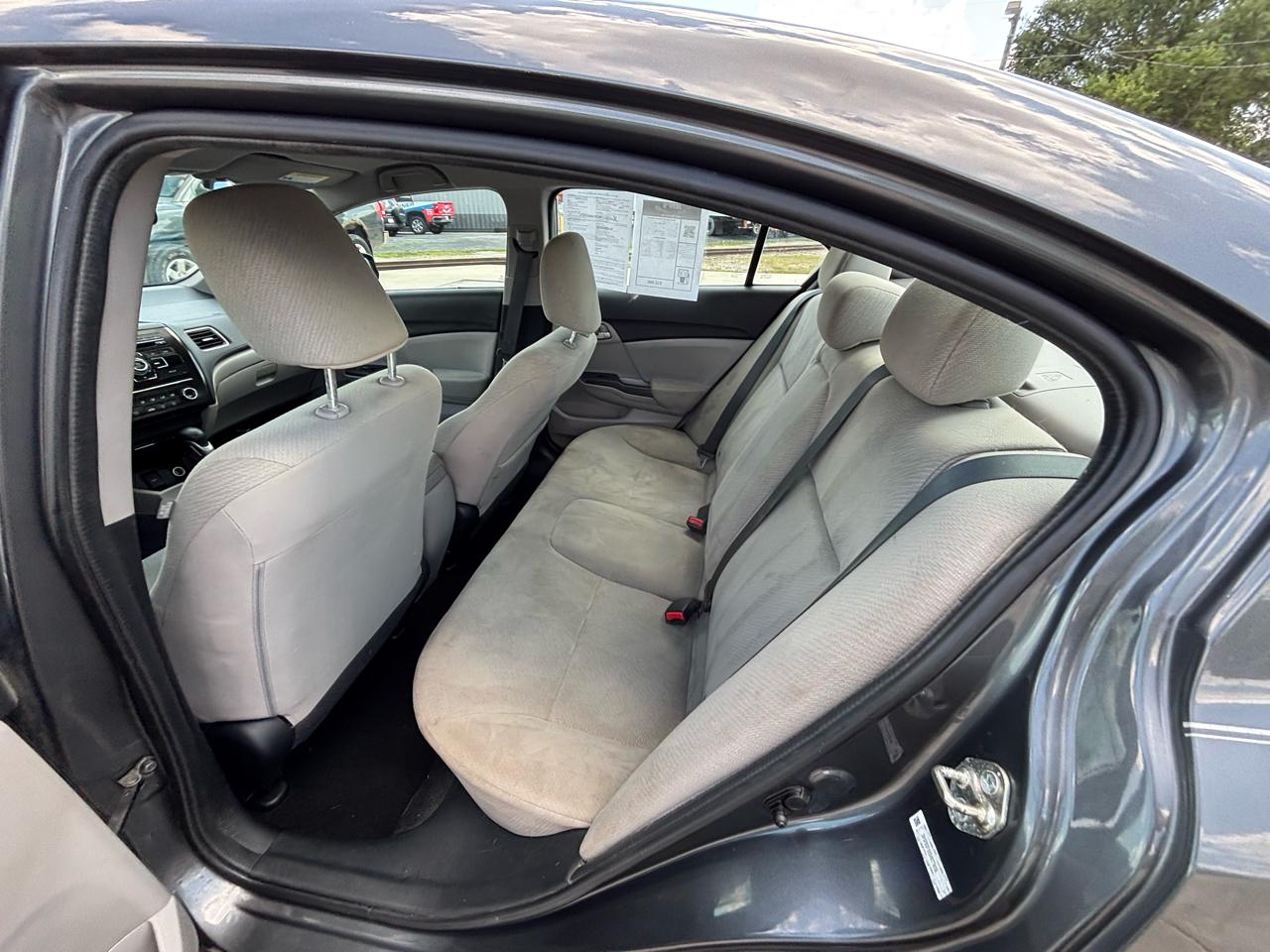 Honda Civic LX Sedan 5-Speed AT 2013